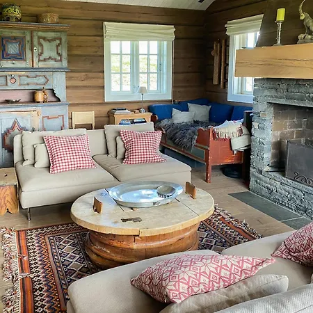 Spacious Family Near Nordre Syndin *